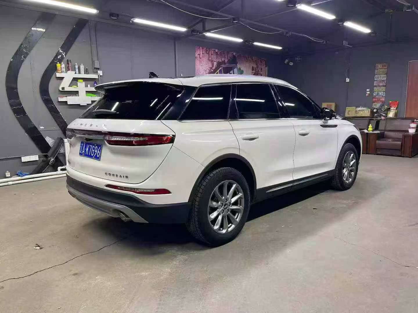 Lincoln Corsair 2021 2.0T FWD Prestige Edition 4