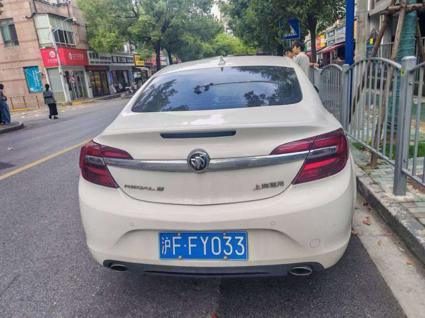 Buick Regal 9
