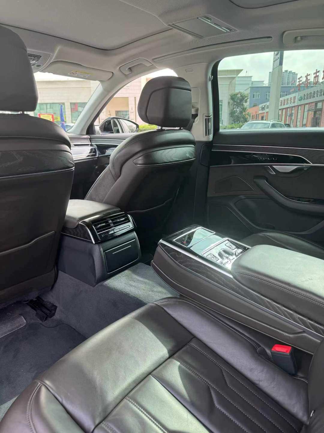 Audi A8L 2019 3.0T 48V Mild Hybrid 4WD 55 Premium 5