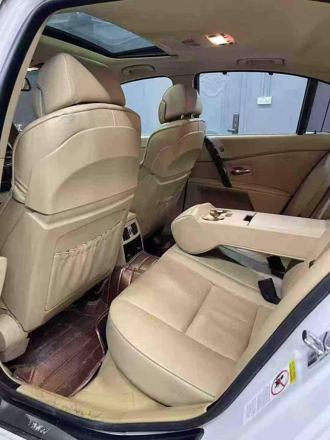 BMW 5 Series 2005 530 9