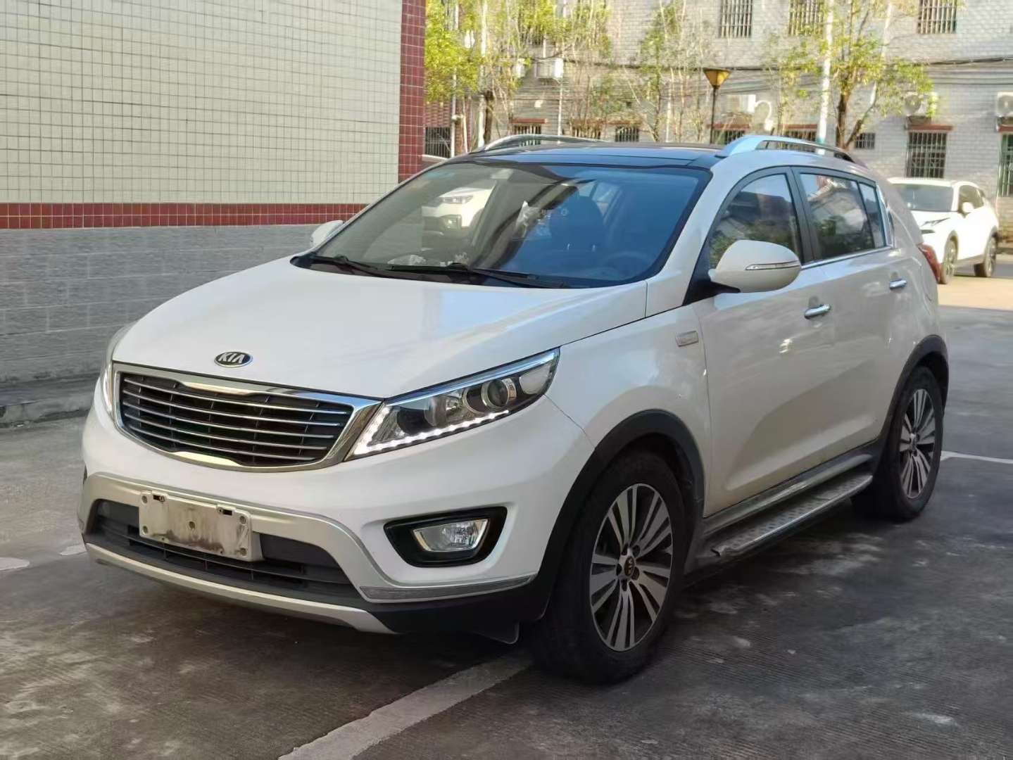 Kia Sportage 2015 2.0 2WD DLX Automatic 2