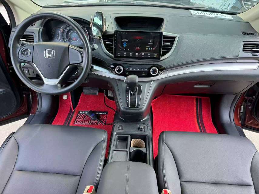 Honda CR-V 2.0L Automatic Sunroof Urban Edition 5