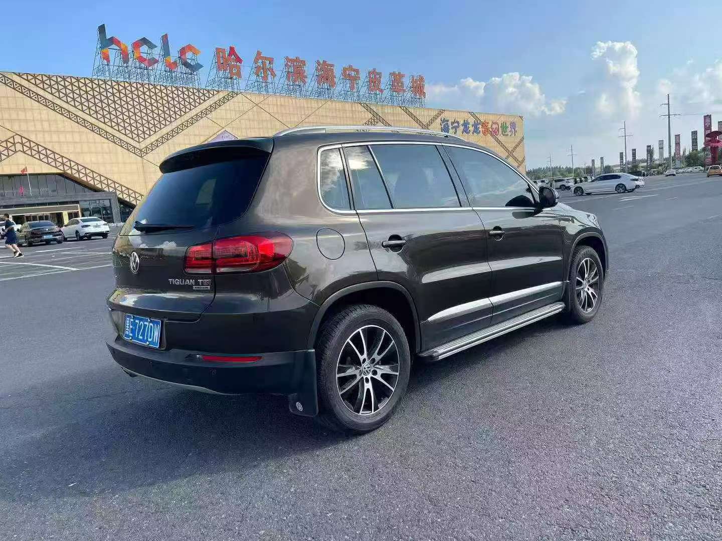 Volkswagen Tiguan 2013 1.8T Automatic Panoramic Sunroof 4WD 4