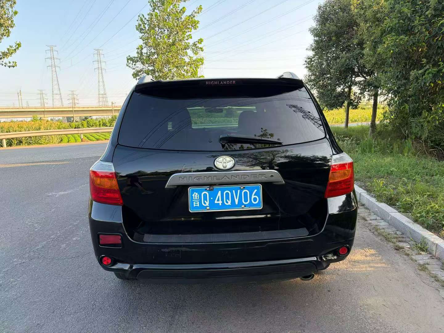 Toyota Highlander 3.5L Top Trim 3