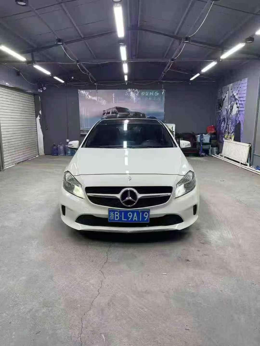 Mercedes-Benz A-Class A180 Automatic Panoramic Sunroof
