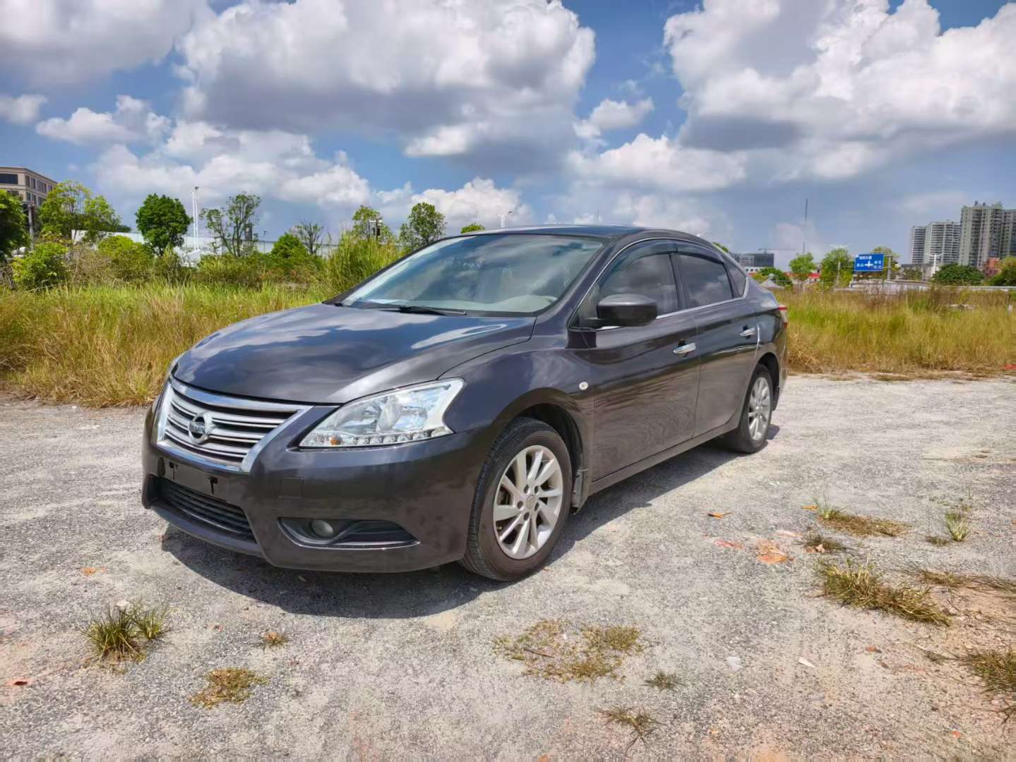 Nissan Sylphy 2013 1.6L Automatic Luxury Edition