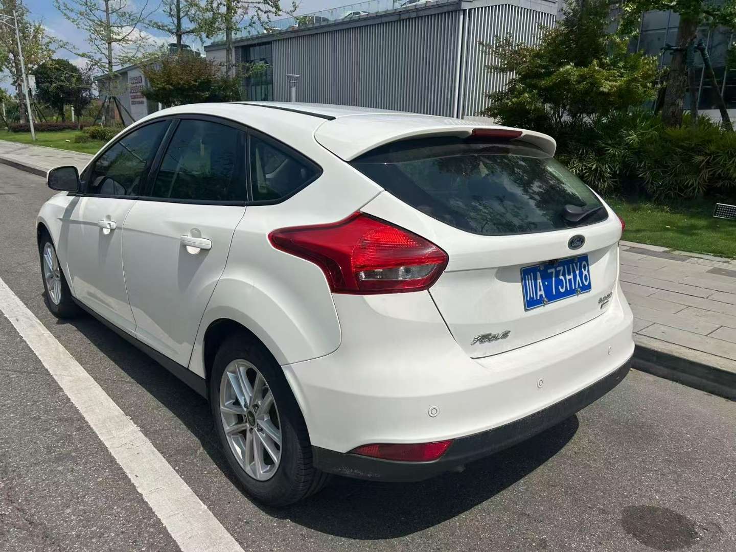 Ford Focus 1.0T Super Fashion Edition 4