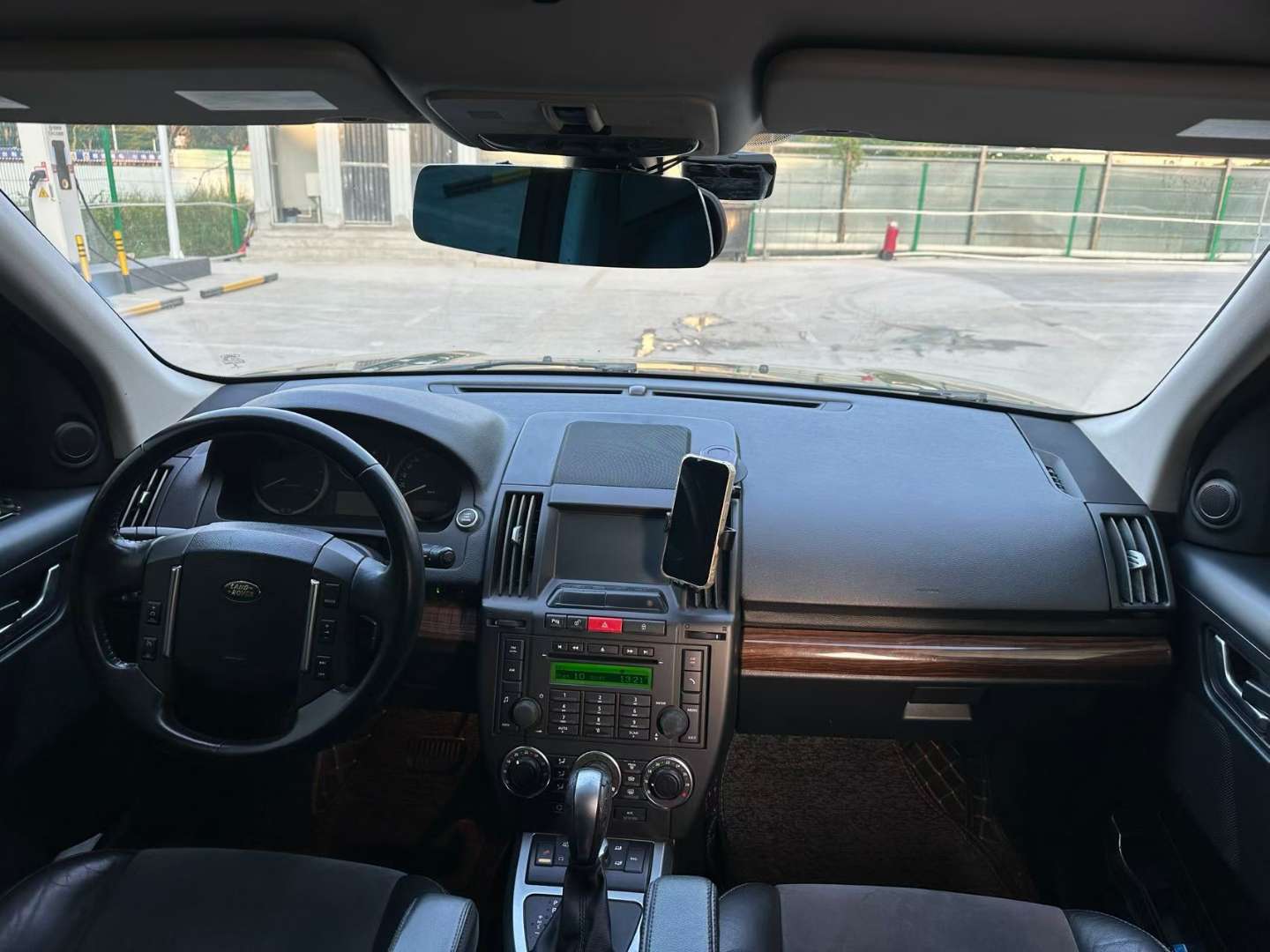 Land Rover Freelander 2 2.2T SE Diesel 8