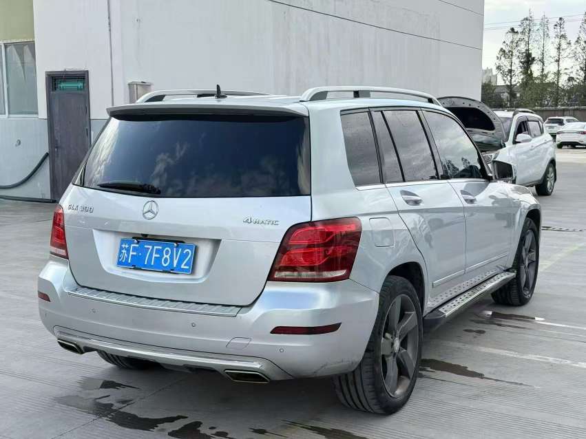 Mercedes-Benz GLK-Class 7