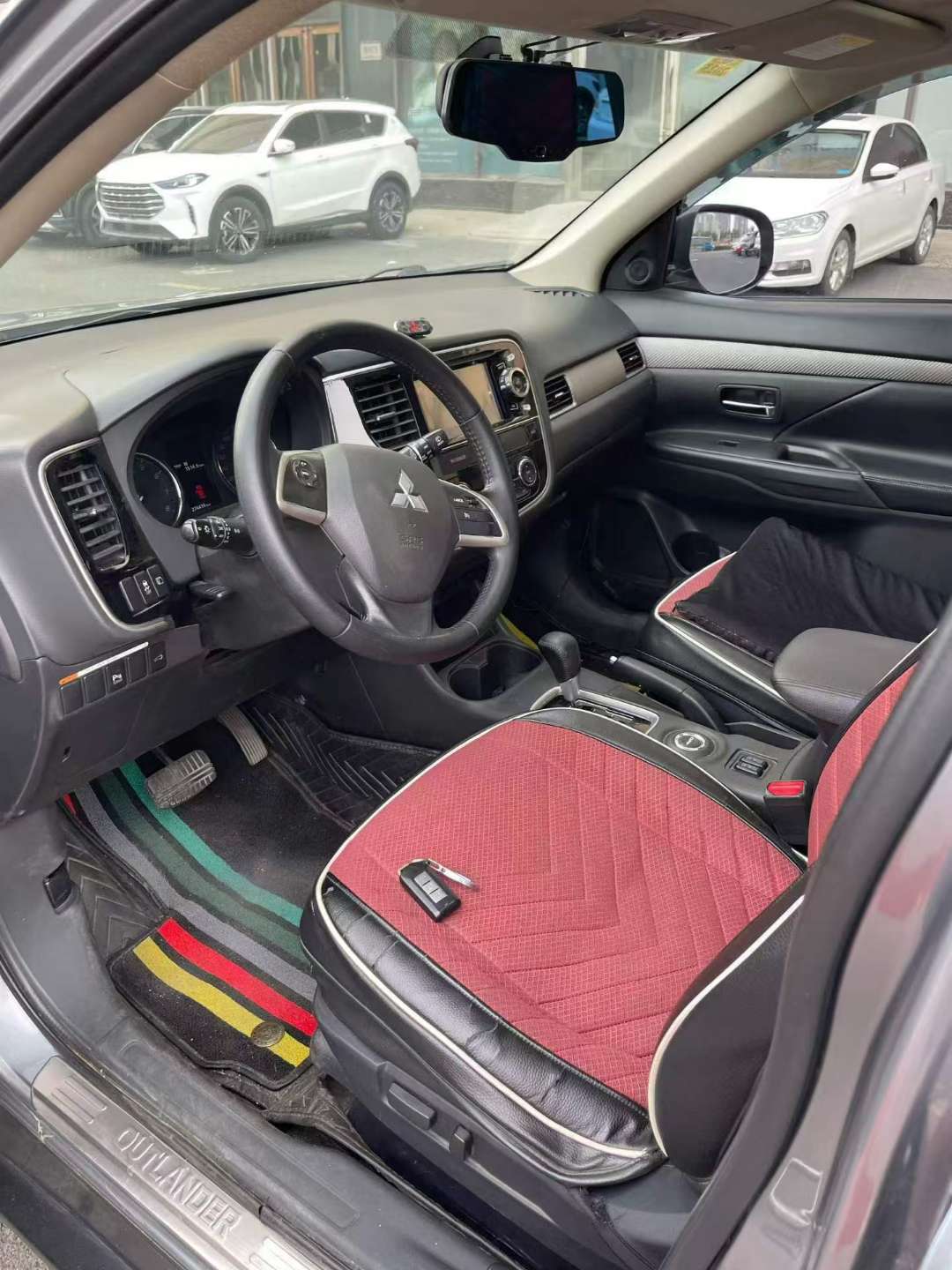 Mitsubishi Outlander 2015 2.4L Automatic AWD 7