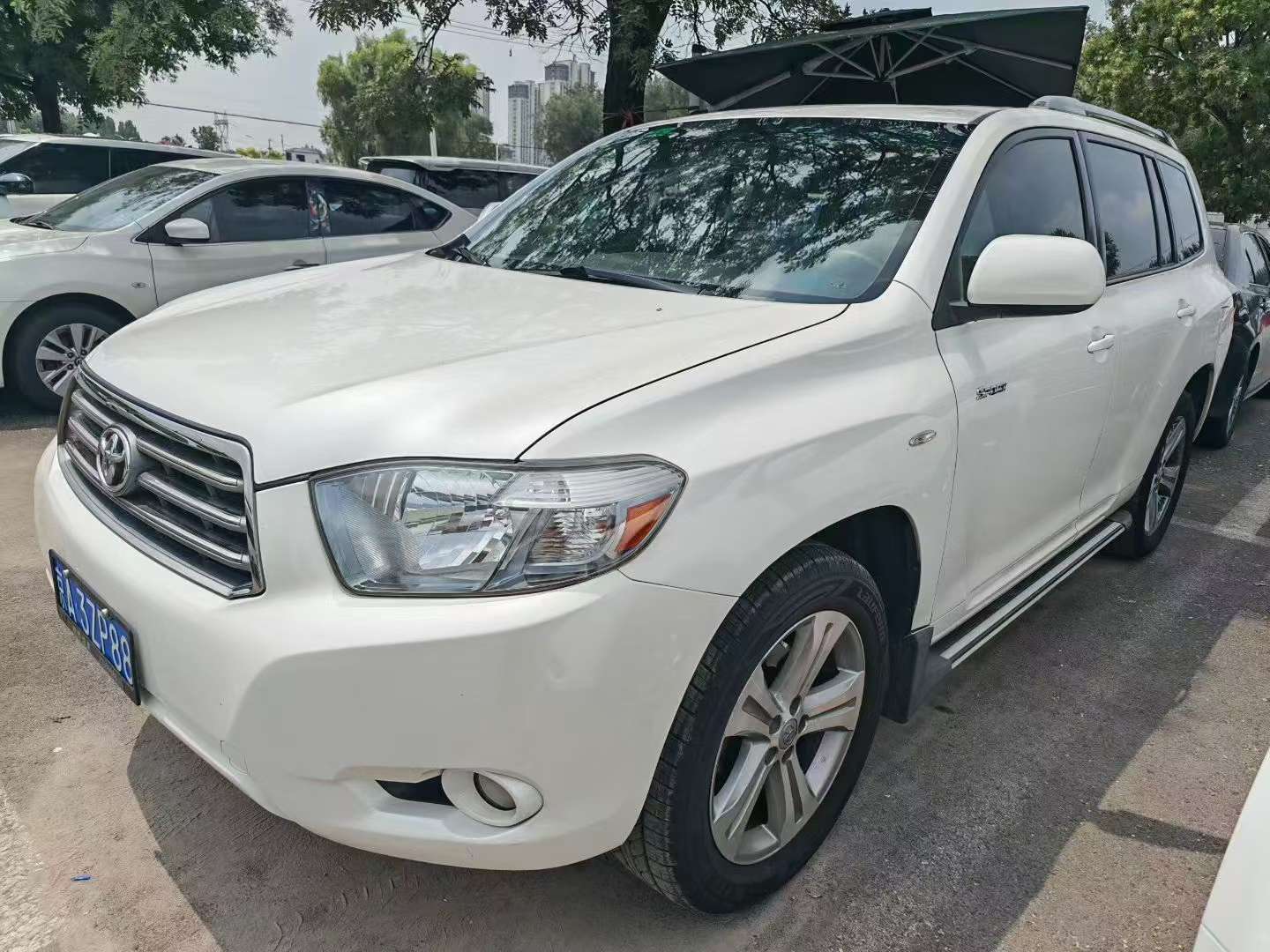 Toyota Highlander 2.7 Automatic Luxury 7-Seater
