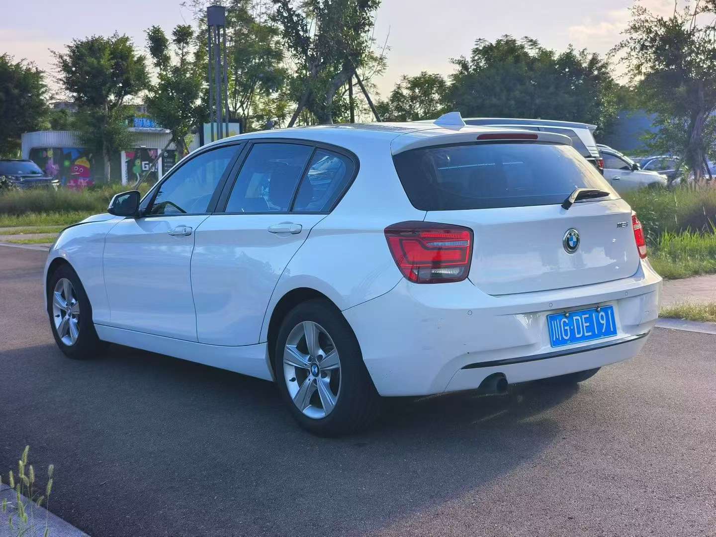 BMW 1 Series 2013 Facelift 118i Sport 7