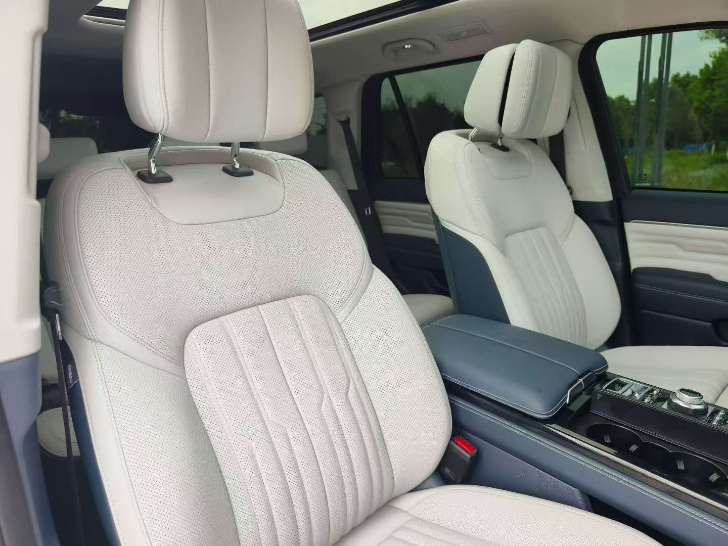 Beijing Off-Road BJ60 2022 2.0T 11th Edition 5-Seat 4