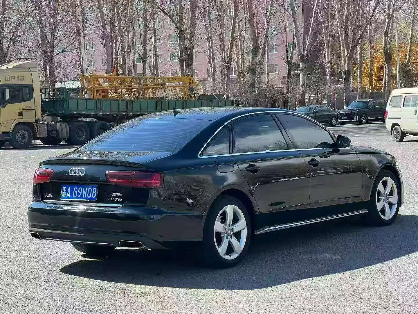 Audi A6L 2016 2.5L 9