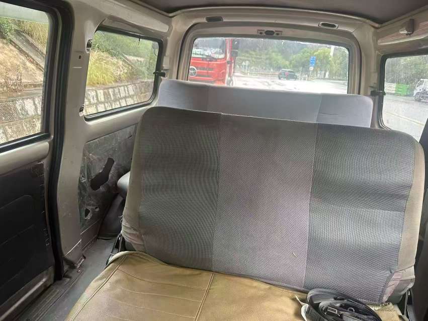 Wuling Rongguang 8