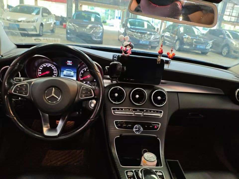 Mercedes-Benz C-Class C180L Sport Edition 1.6T 4
