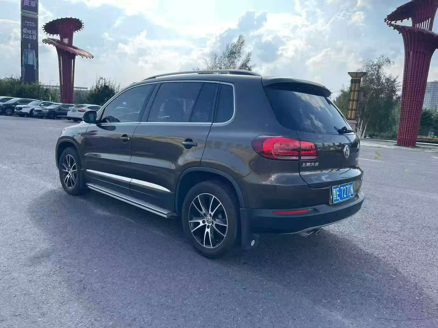 Volkswagen Tiguan 2013 1.8T Automatic Panoramic Sunroof 4WD 5