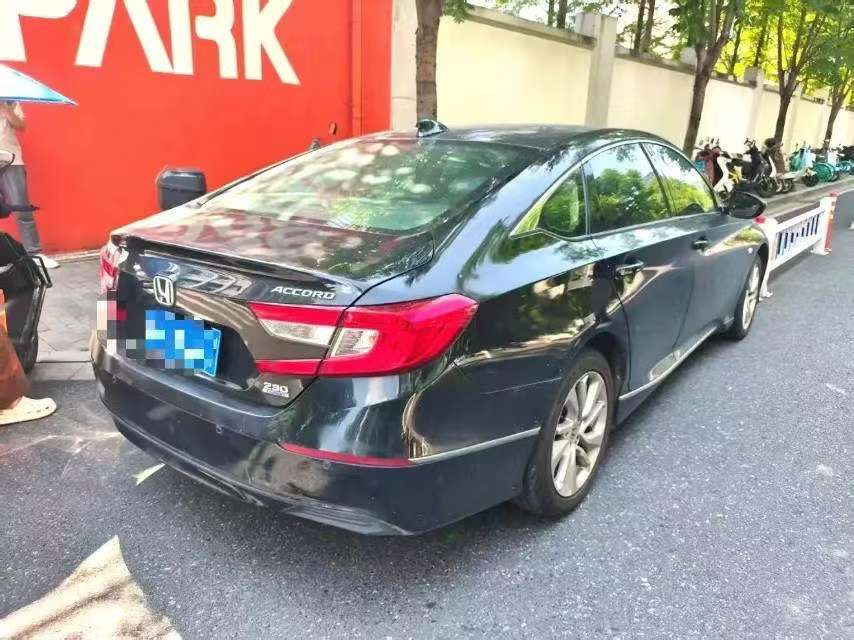 Honda Accord 1.5T Comfort Edition 3