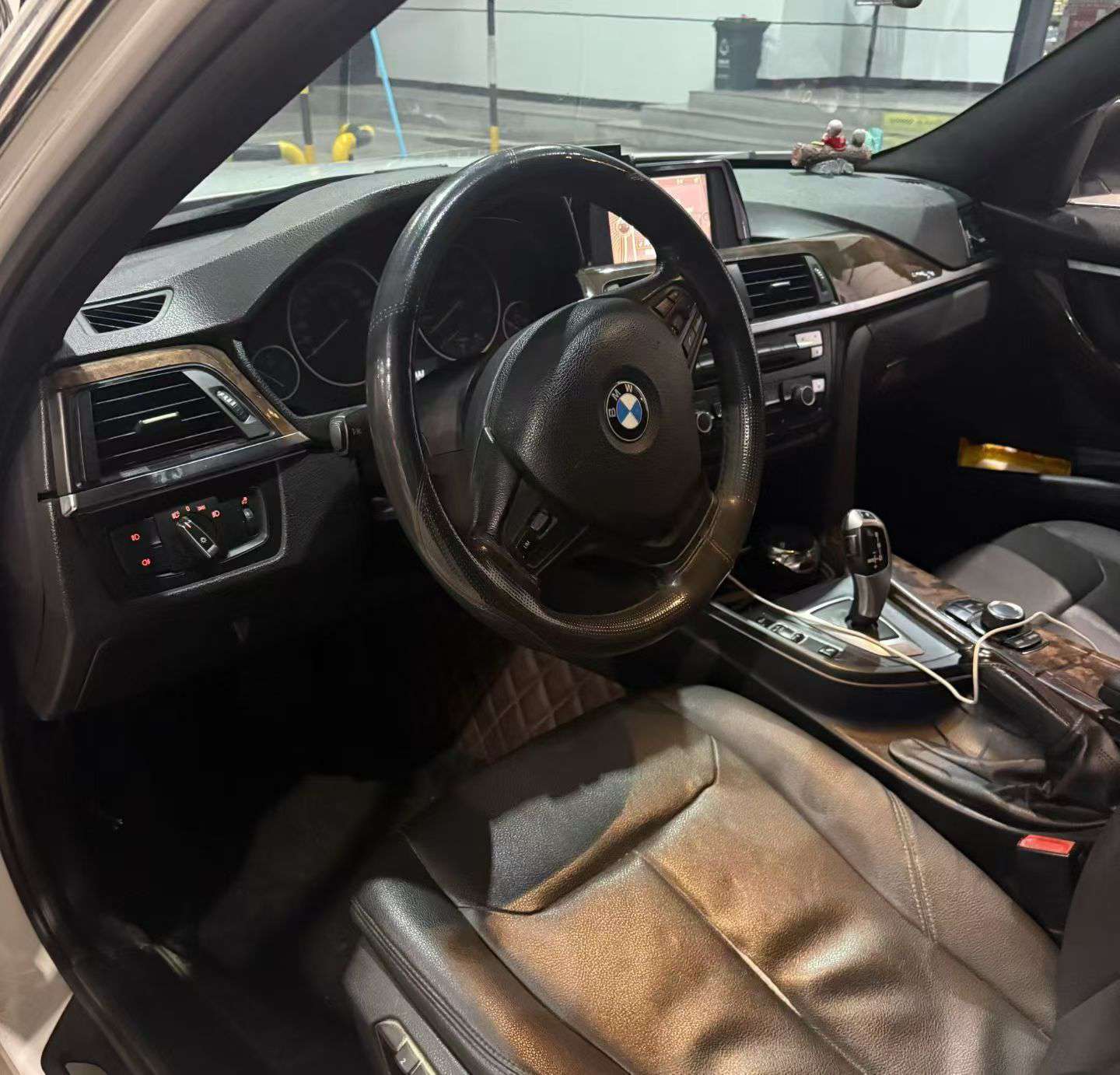 BMW 3 Series 2013 320Li 2.0T Automatic 4