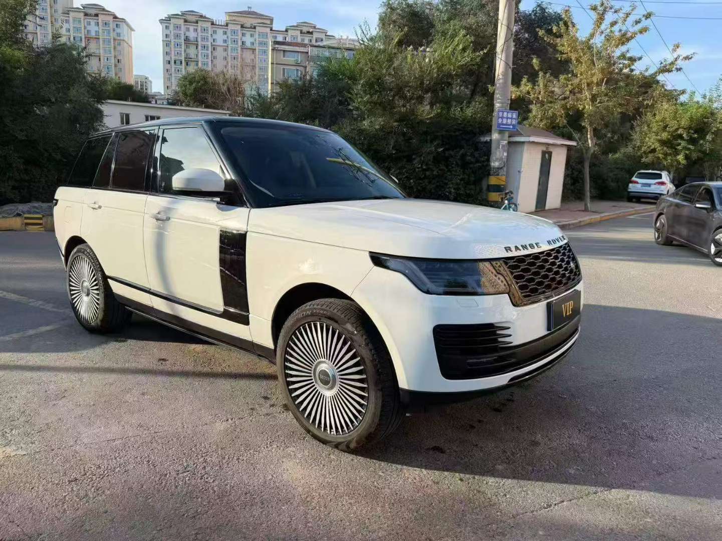 Land Rover Range Rover Executive 2015