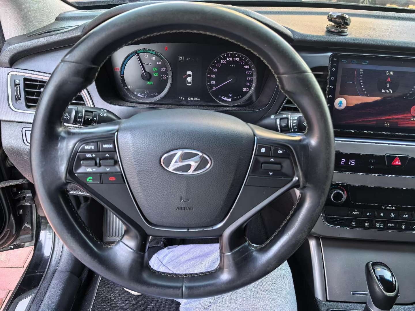 Hyundai Sonata 2.0 Hybrid HE Smart Edition 9