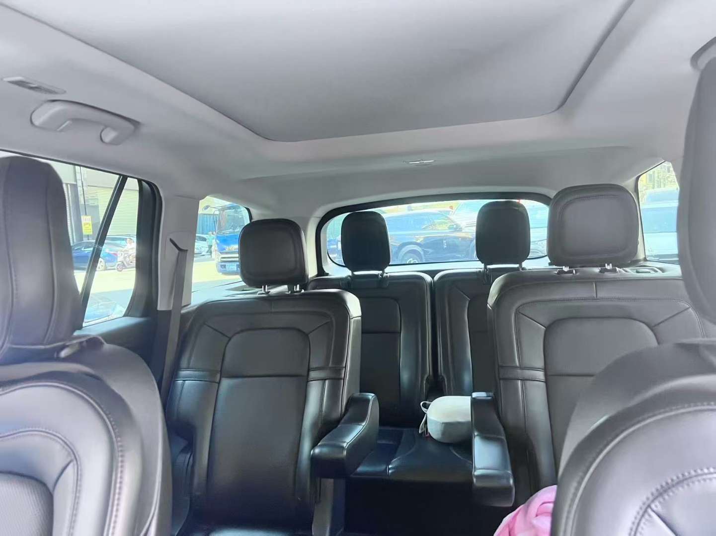 Lincoln Aviator 3.0T V6 AWD Prestige Edition 2