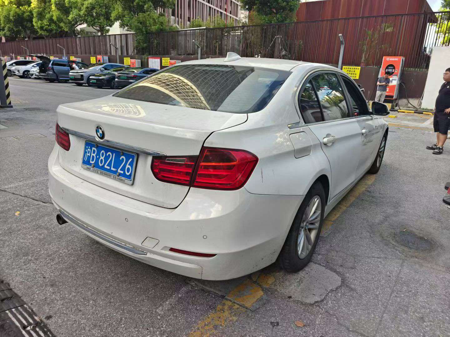 BMW 3 Series 2015 320Li 5