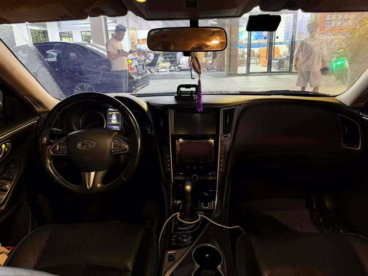 Infiniti Q50 2.0T Automatic Comfort Trim 5