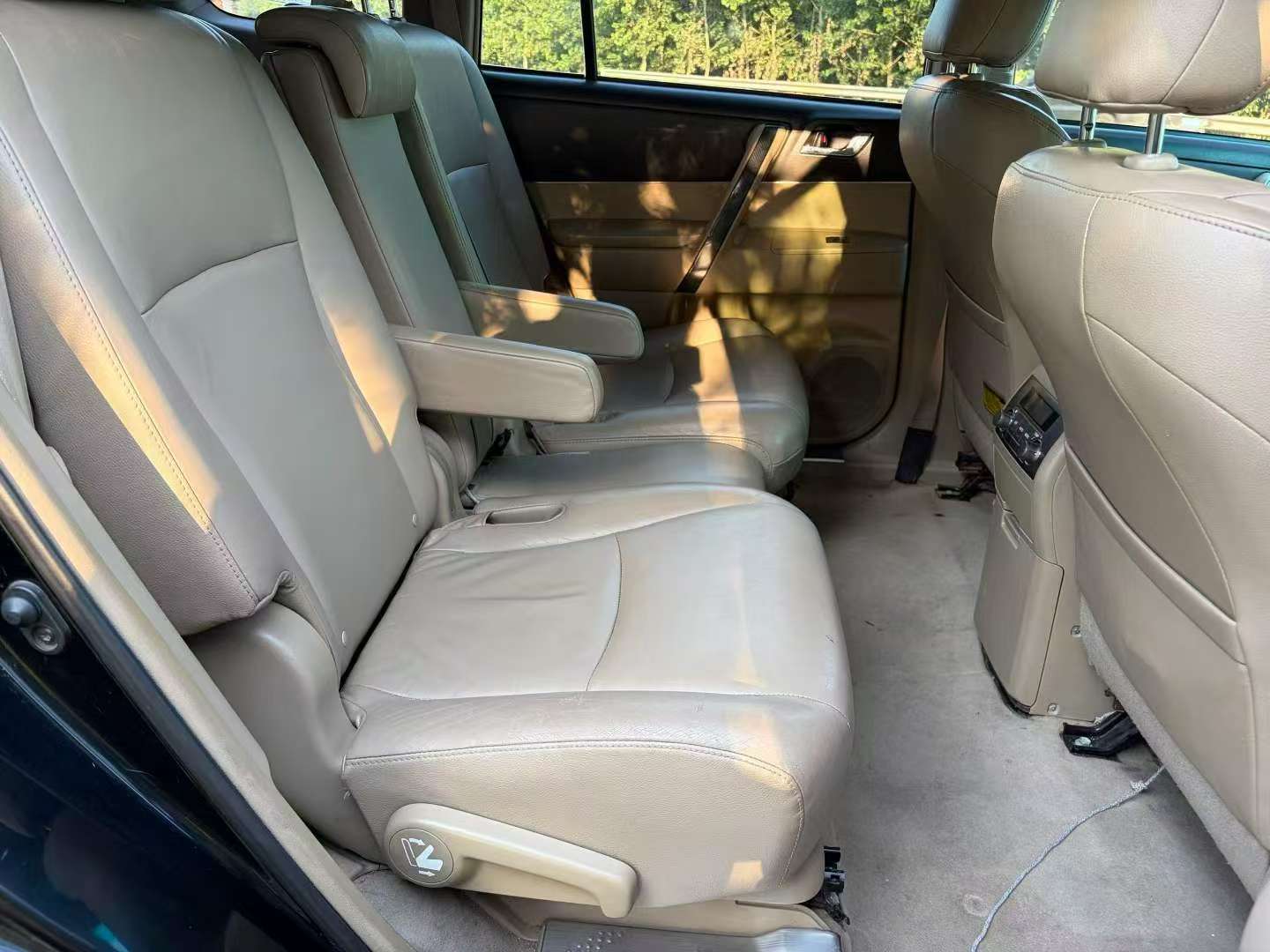 Toyota Highlander 3.5L Top Trim 5