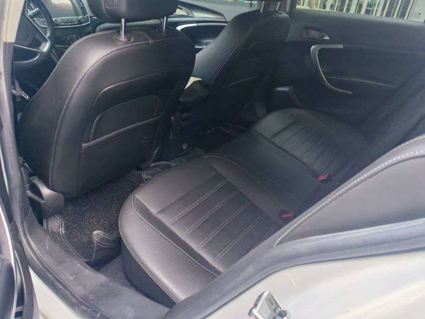 Buick Regal 5