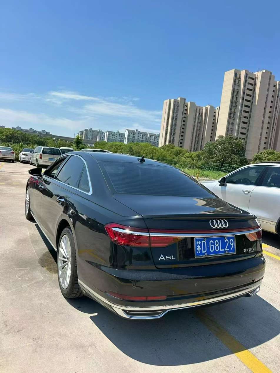 Audi A8L 50TFSI All-wheel Drive Comfort 3