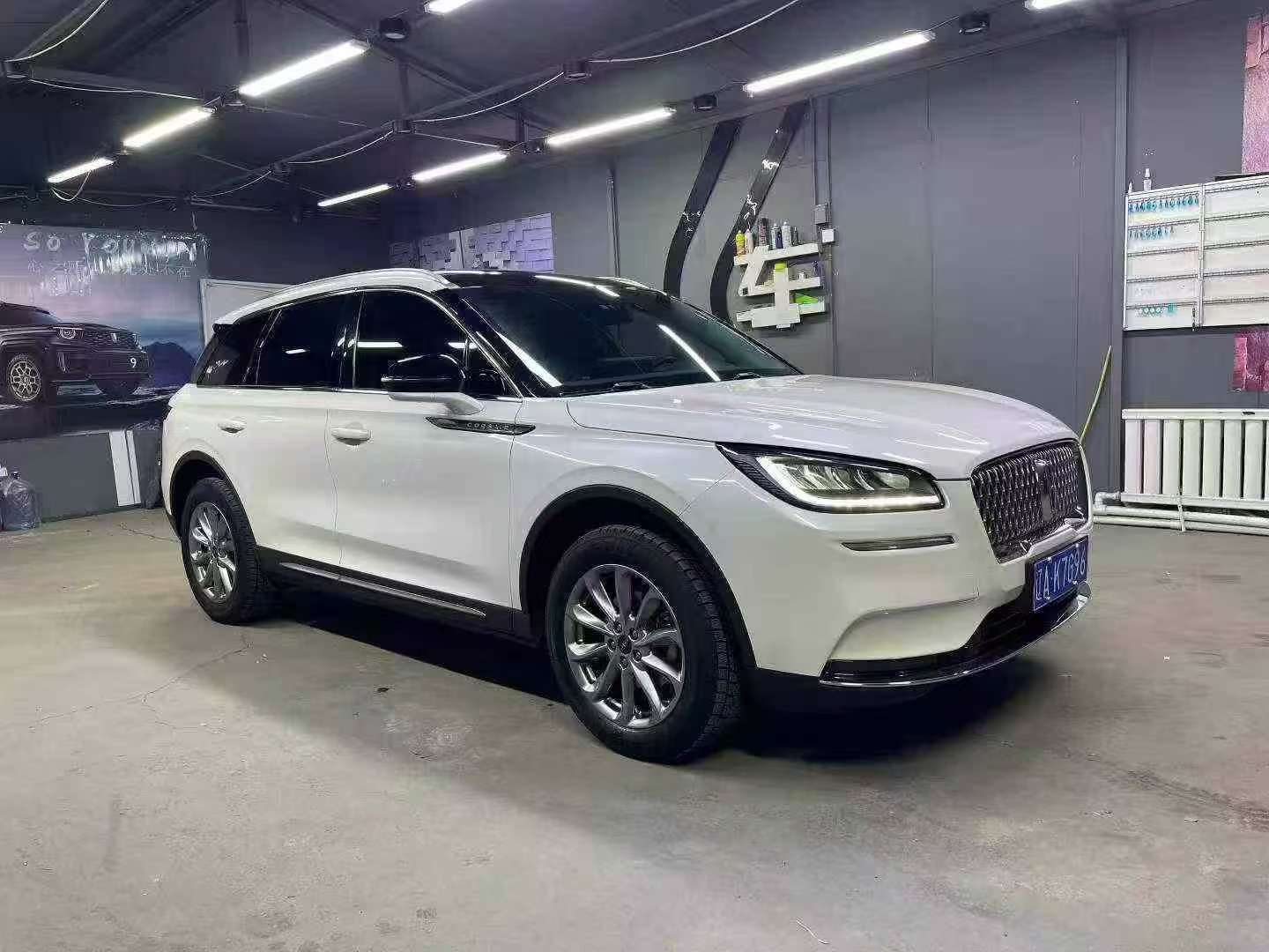 Lincoln Corsair 2021 2.0T FWD Prestige Edition 3