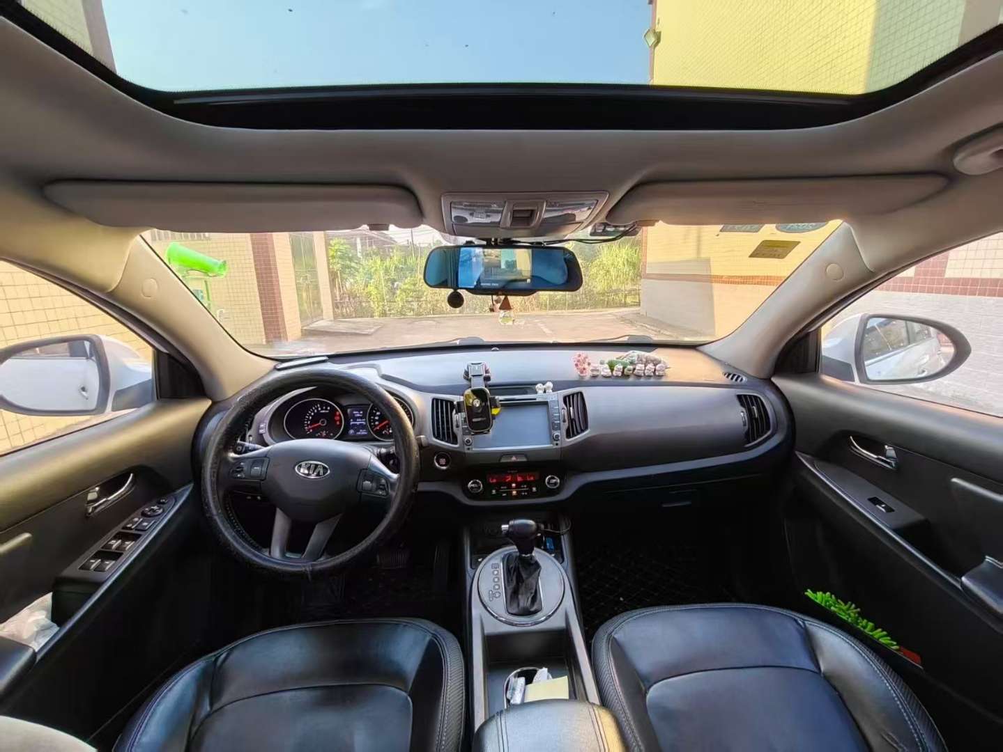 Kia Sportage 2015 2.0 2WD DLX Automatic 4