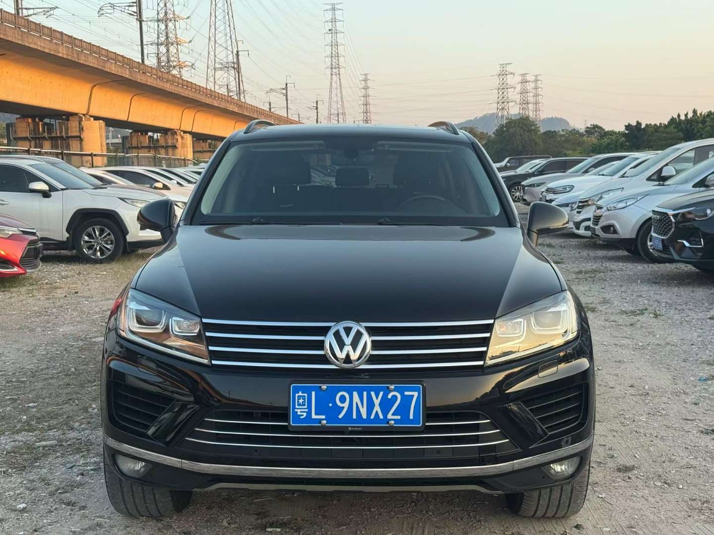 Volkswagen Touareg 3.0T AWD Wild Edition 3