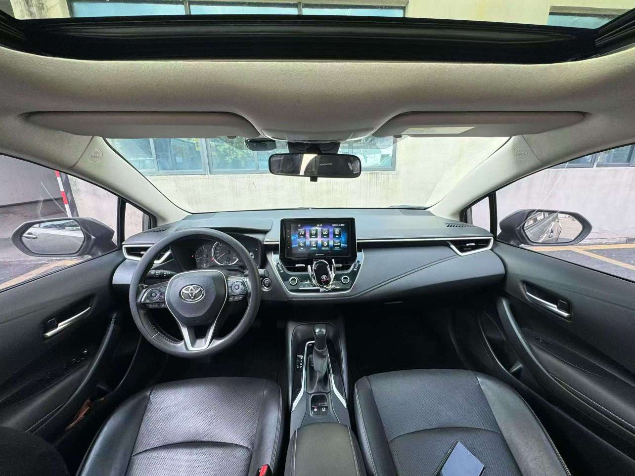 Toyota Corolla 2020 1.2T Luxury Edition 5