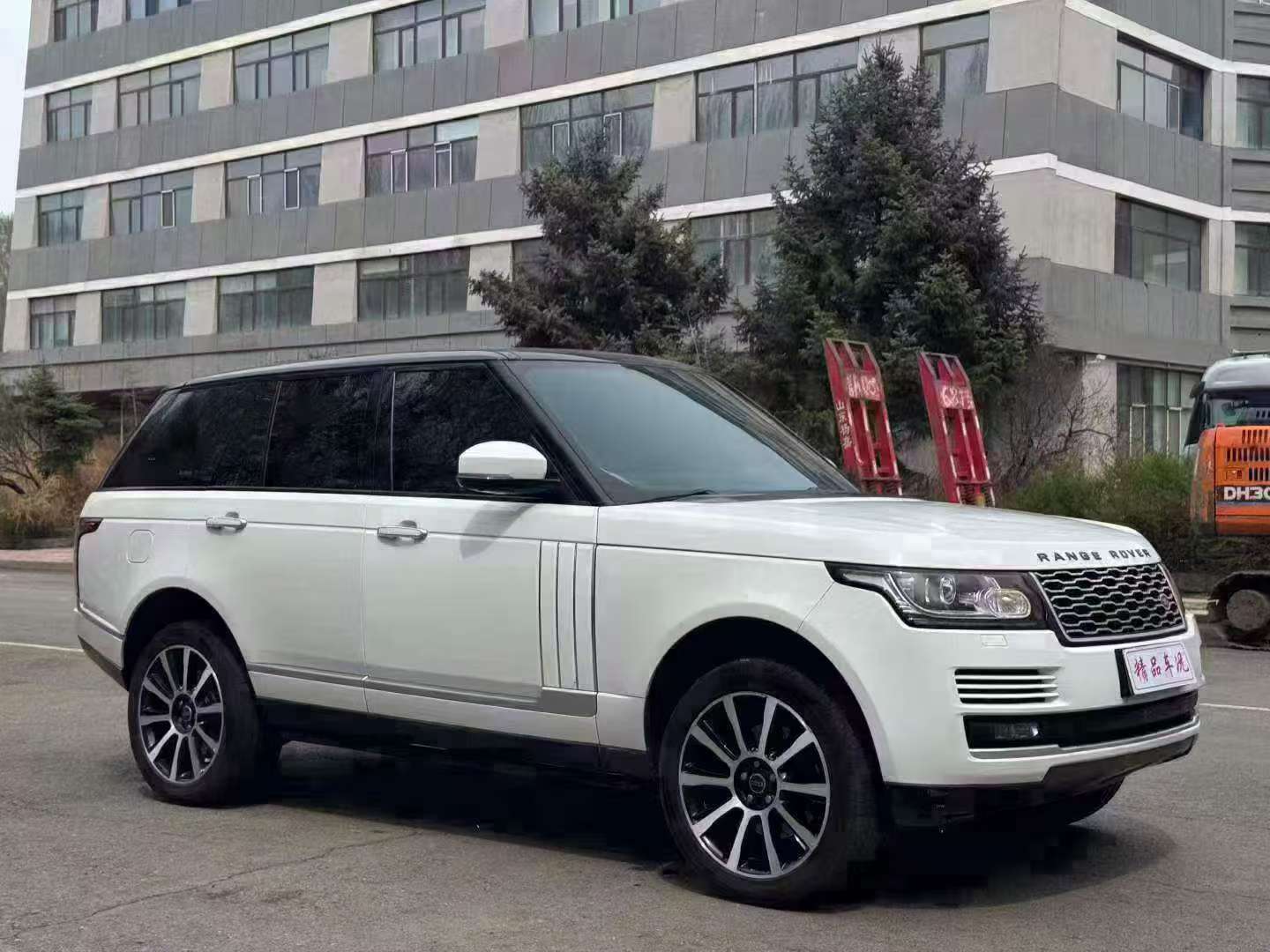 Land Rover Range Rover Executive 3.0T Diesel 2