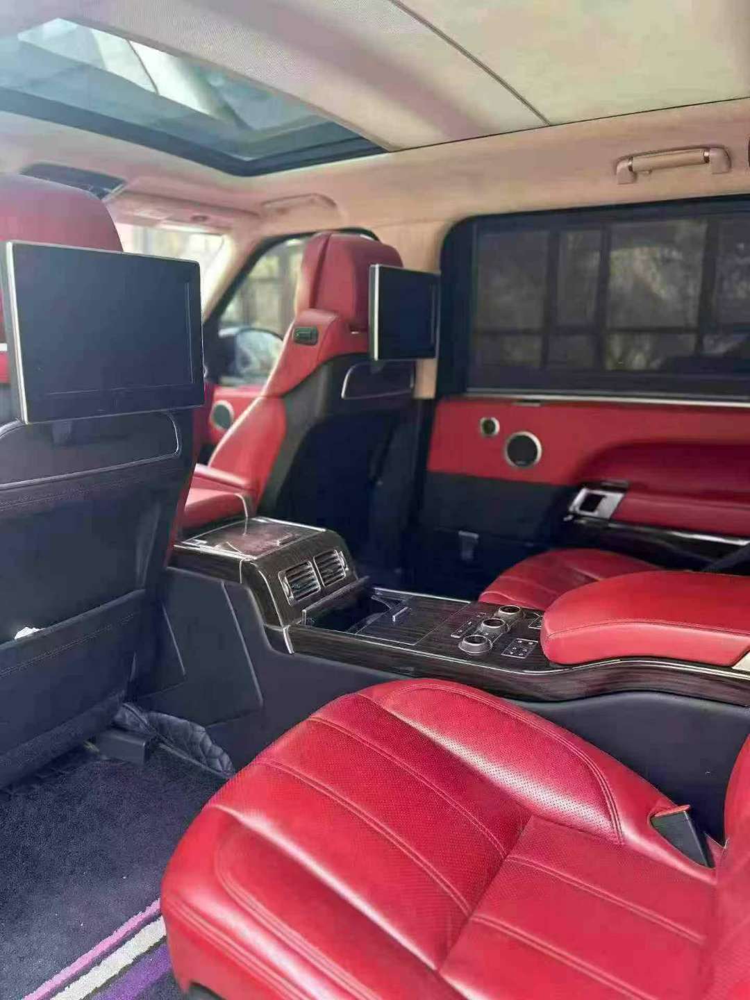 Land Rover Range Rover 5.0T Vautour Extended Four-Seater 8