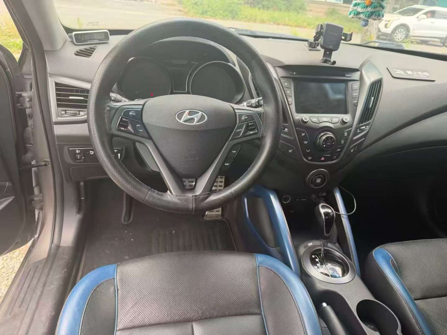 Hyundai Veloster 2014 1.6T 7