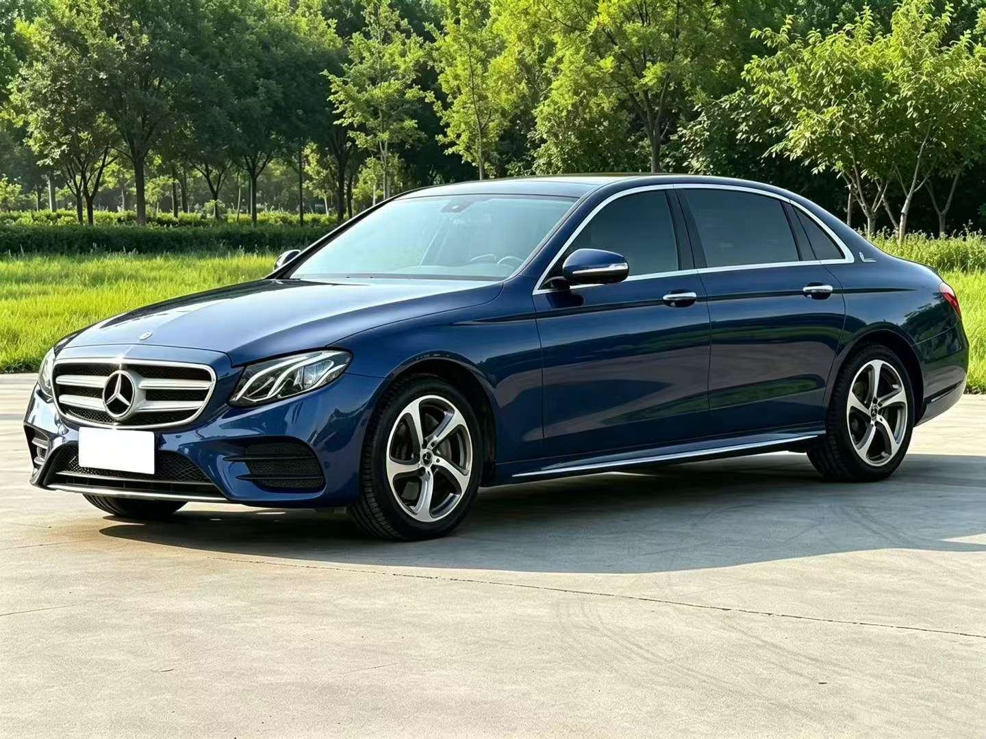Mercedes-Benz E-Class 2019 E300L Sport Luxury