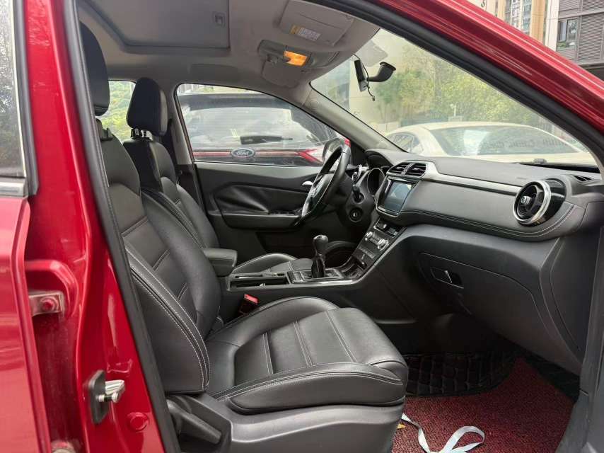 MG GS 1.5T Manual Deluxe Edition 6