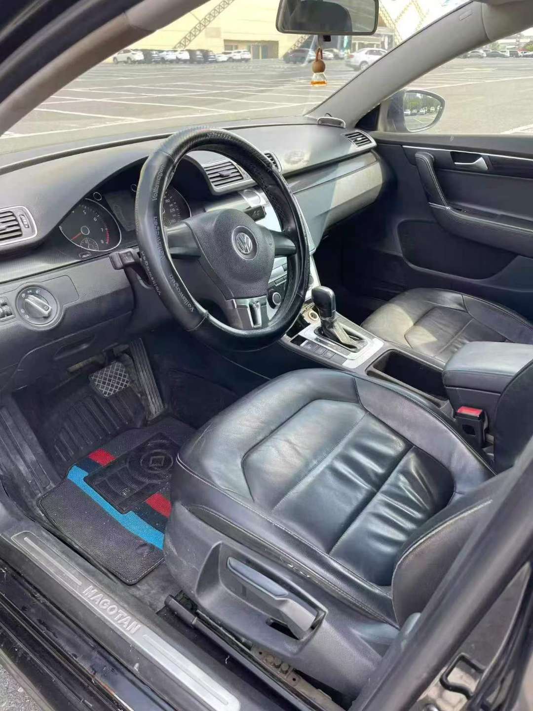 Volkswagen Magotan 2013 1.8T Automatic 7