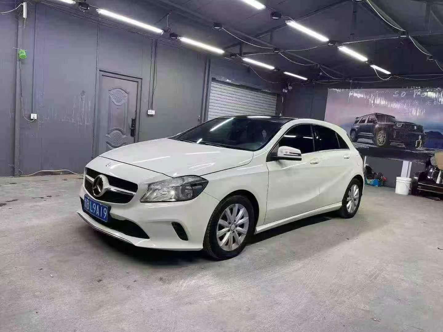 Mercedes-Benz A-Class A180 Automatic Panoramic Sunroof 2