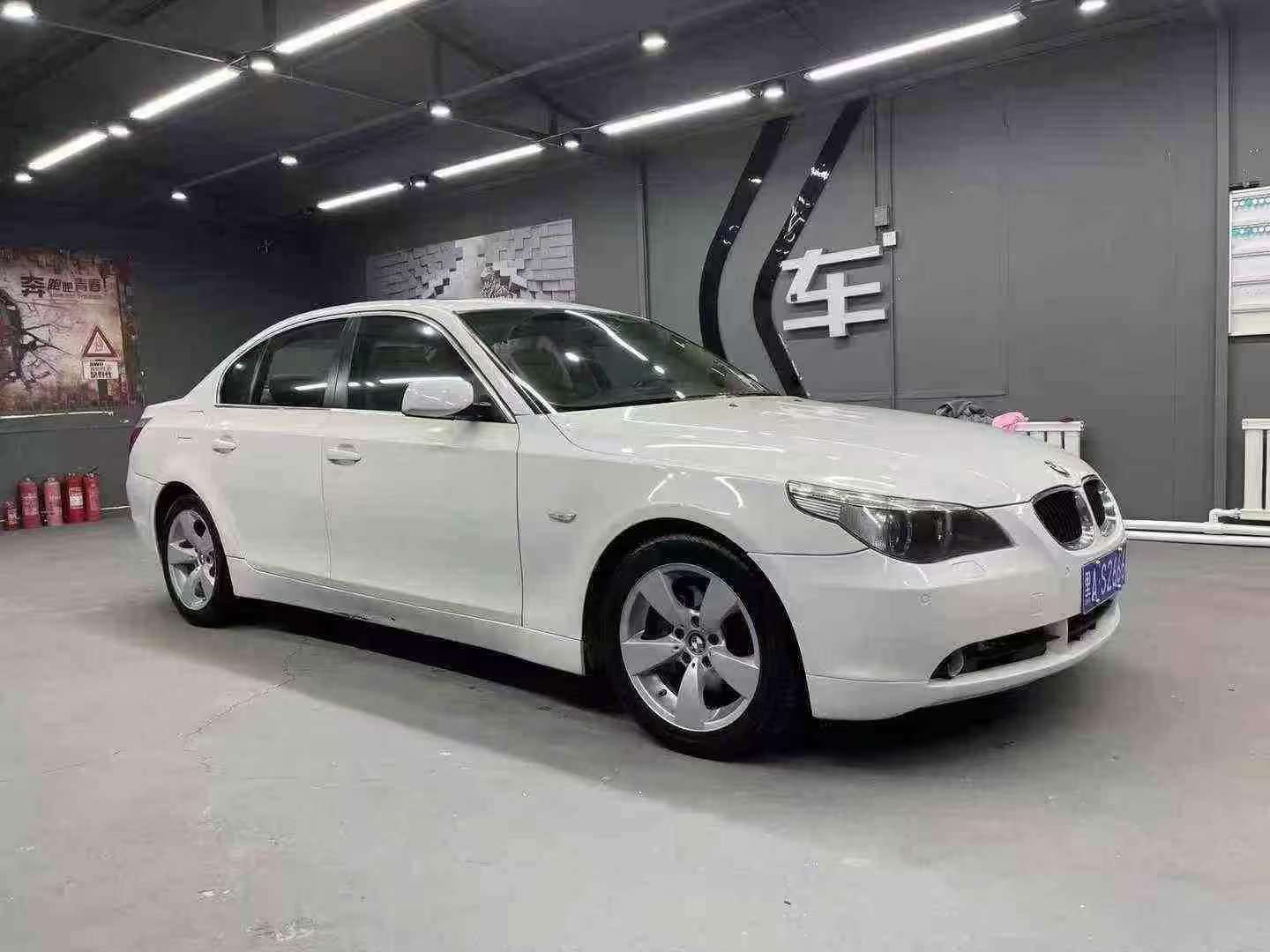 BMW 5 Series 2005 530 3