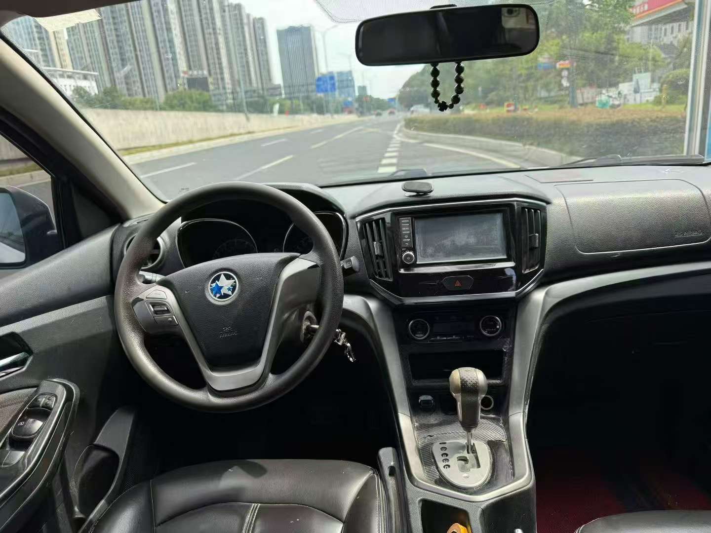 Venucia T70 2.0L Automatic Sunroof 6