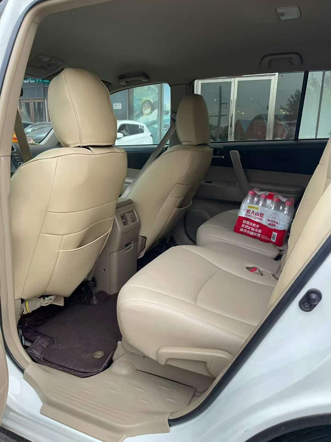 Toyota Highlander 2014 2.7L Automatic 5-Seat Purple Gold Edition 9