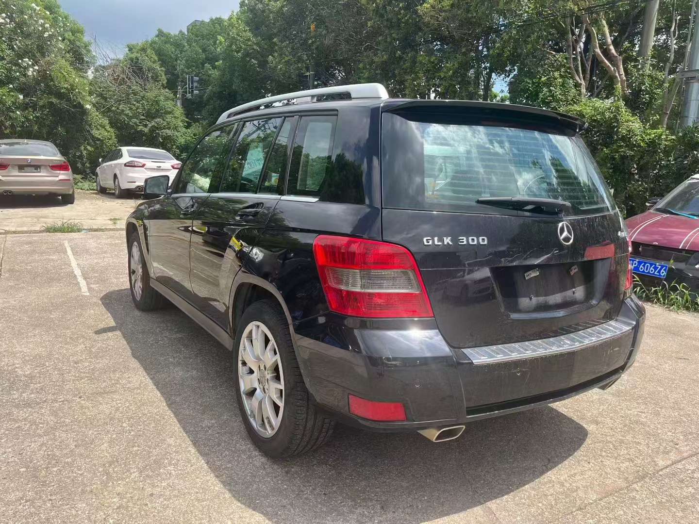 Mercedes-Benz GLK Class 2012 GLK300 5