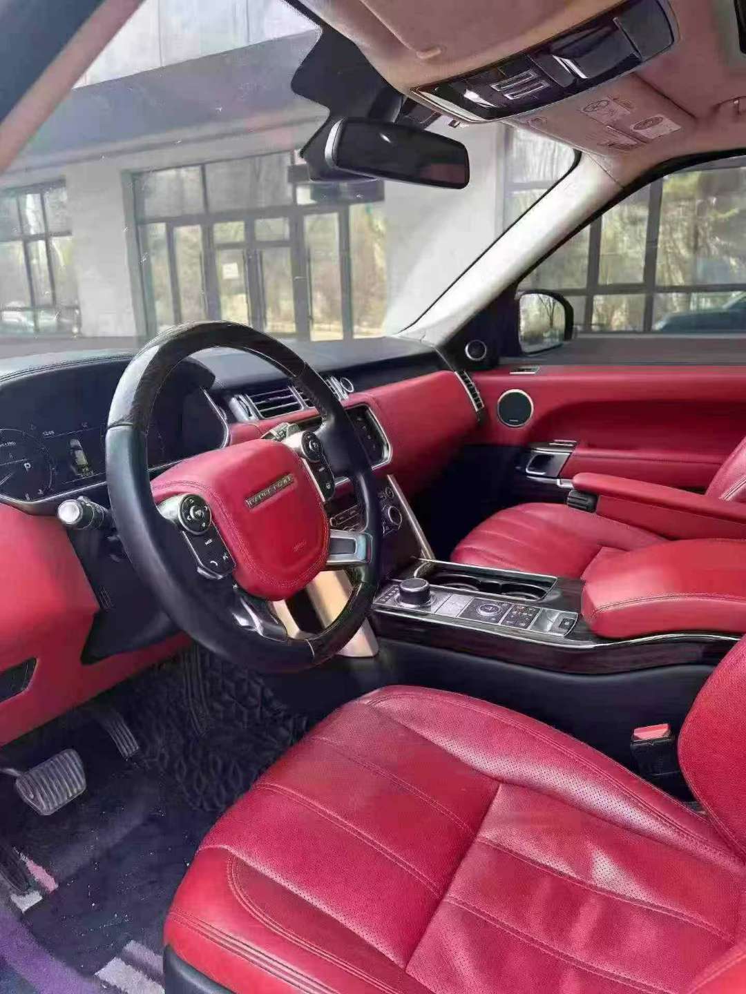 Land Rover Range Rover 5.0T Vautour Extended Four-Seater 9