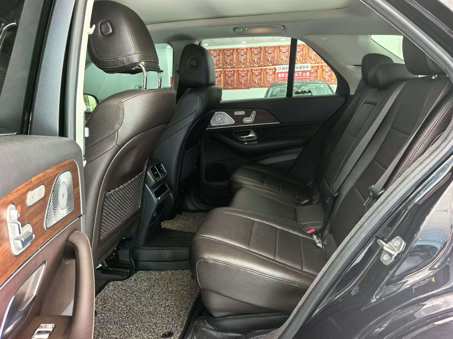 Mercedes-Benz GLE 2019 GLE350 2.0T 7-Seater Luxury 3