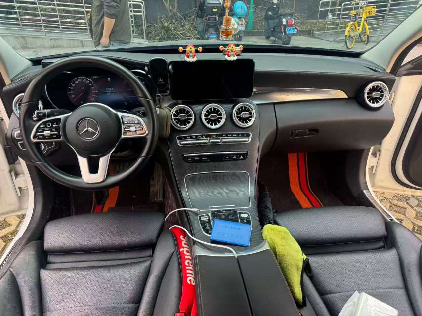 Mercedes-Benz C-Class 1.5T Sport 3