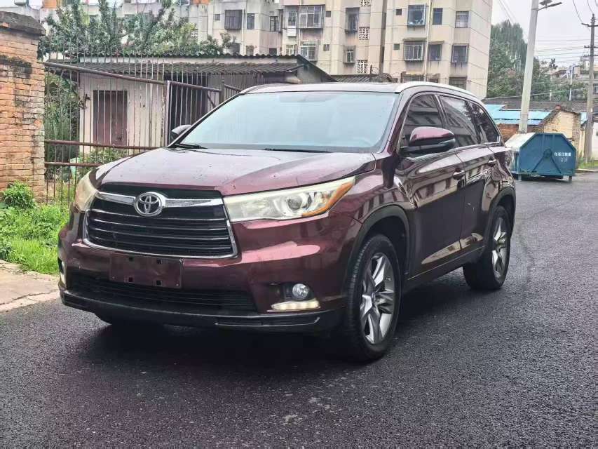 Toyota Highlander 2.0T AWD 7-Seat Luxury 3